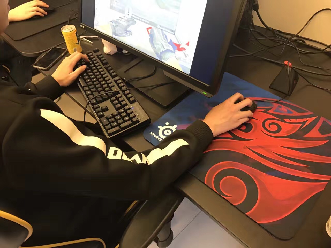 全球限量1000张tyloo新款鼠标垫亮相5eplay