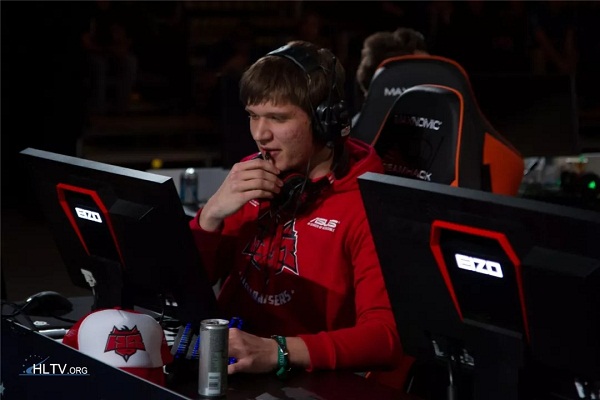 电竞奥斯卡最佳选手的s1mple有多不简单?_5eplay - 5eplay赛凡网