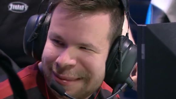 sunny:allu真是一个性感的男人