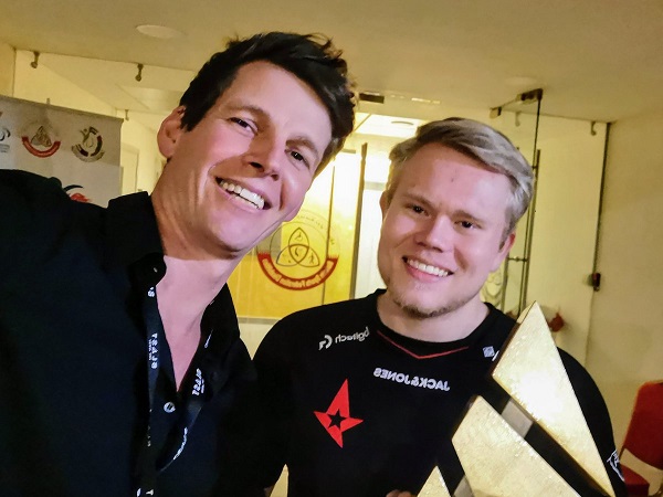 对此,业界大多持一致看法:bubzkji(mad lions):我平常不怎么发表