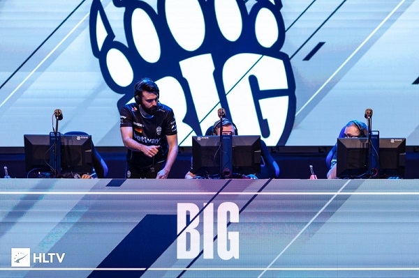 DreamHack夏季公开赛完整名单公布,哪些战队可以上场?