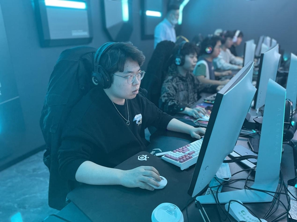 ufc格斗奥利维拉混合泳不当言论被曝光dota2英雄介绍大全带图