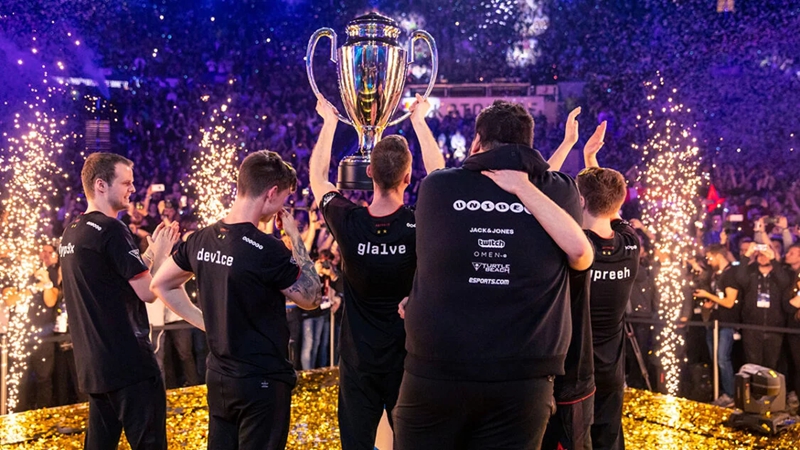 Astralis的崛起与陨落：当丹麦星辰失去光芒之时