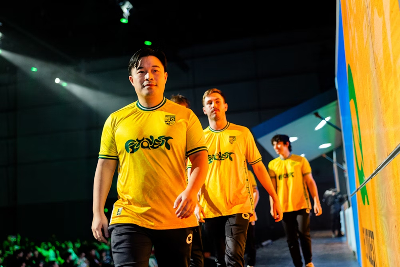 专访dexter全记录：谈FlyQuest下放内幕、狙击手争议与30岁职业规划