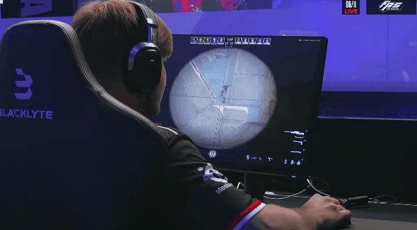 奥斯汀Major第二阶段：FaZe 2-0横扫MIBR晋级 s1mple+frozen合砍70杀