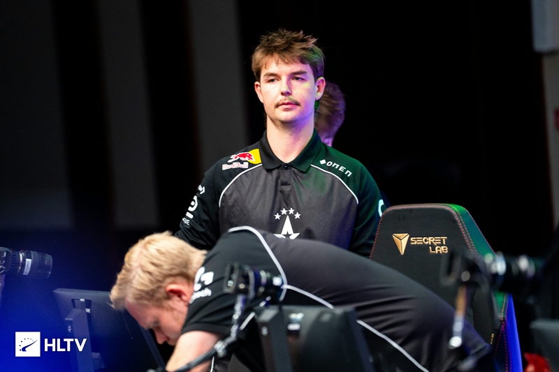 device专访：CS传奇人生 律师梦与电竞魂 Astralis王朝回忆