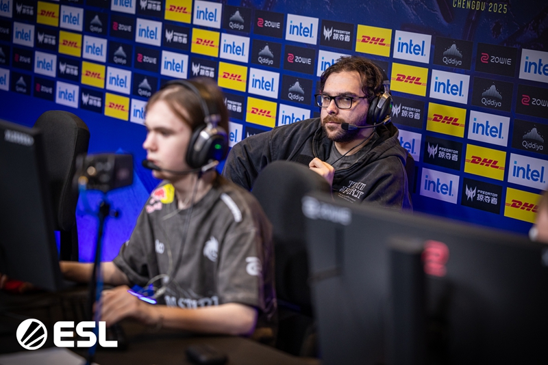 IEM成都2025小组赛阶段现场精彩图集 IEM成都2025小组赛阶段现场精彩图集