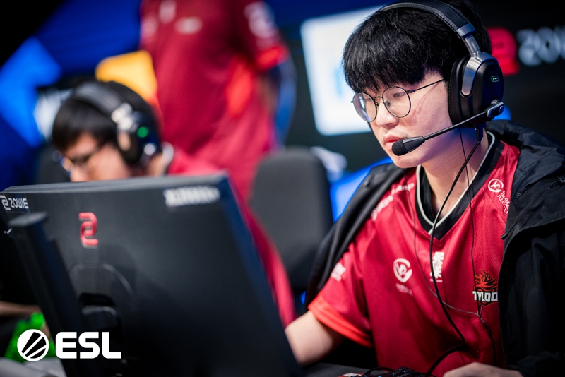 IEM成都2025小组赛阶段现场精彩图集 IEM成都2025小组赛阶段现场精彩图集