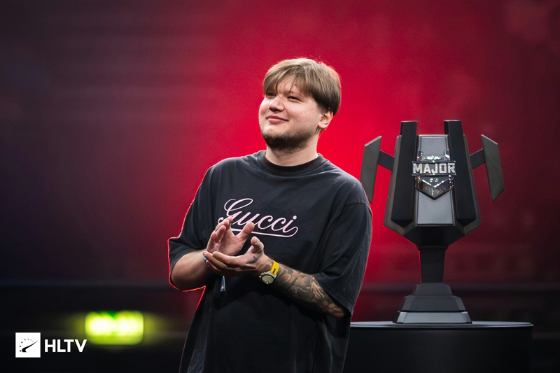 从“不愿”到“力挺”:s1mple亲述心路历程,哥本哈根Major为何不愿NAVI夺冠? 从“不愿”到“力挺”:s1mple亲述心路历程,哥本哈根Major为何不愿NAVI夺冠?