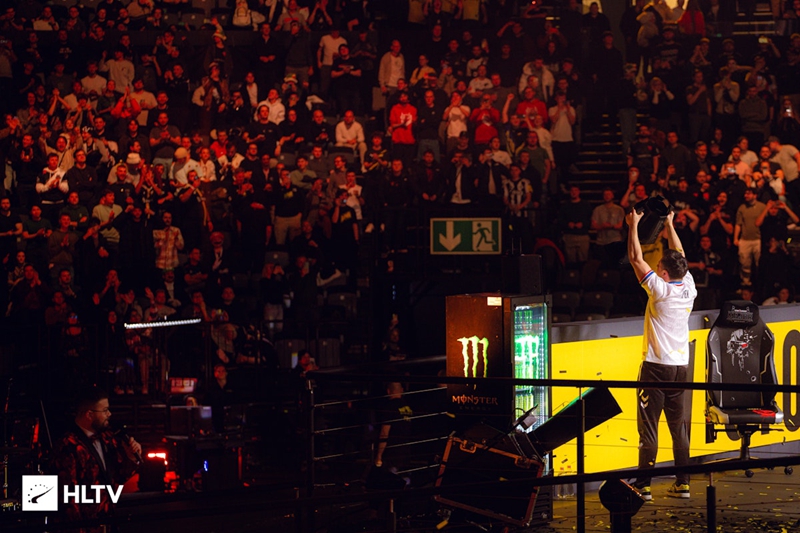 apEX豪取四冠剑指历史最佳！Vitality 2026目标：大满贯卫冕+Major三连冠