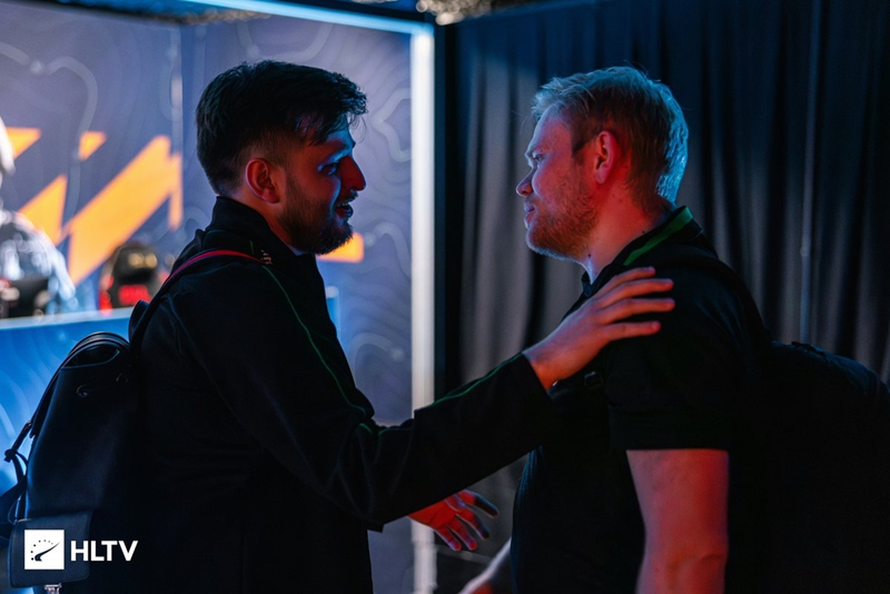 2025 HLTV年度最佳图集