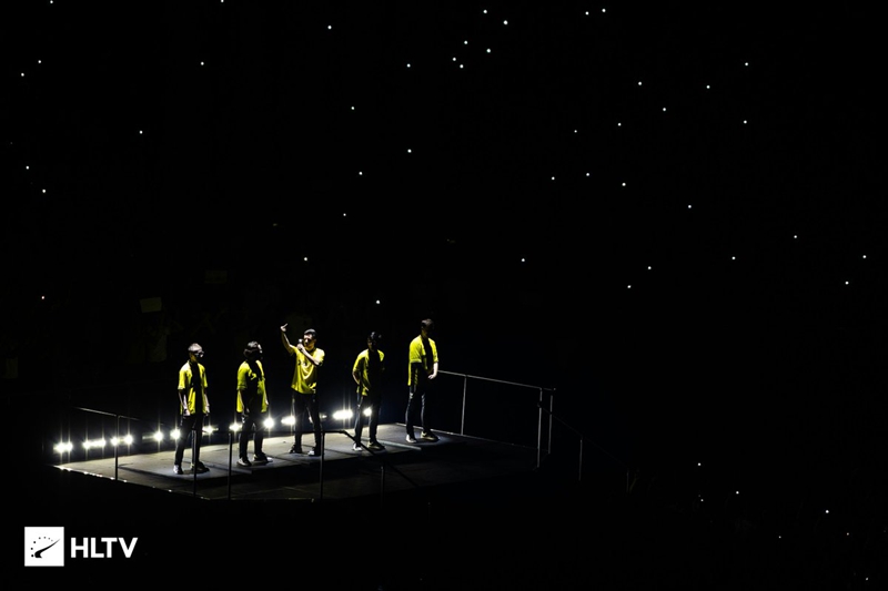 2025 HLTV年度最佳图集