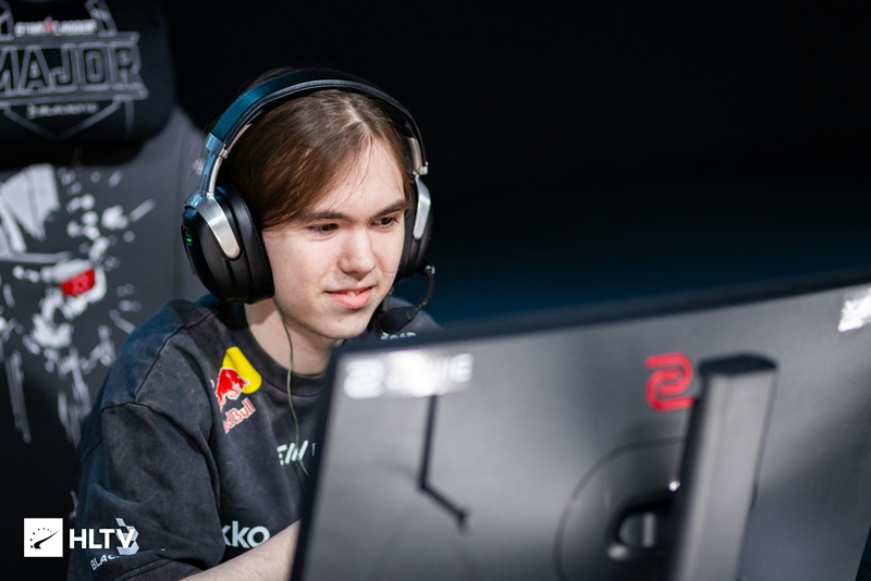 2025年选手数据盘点:ZywOo狂揽8座MVP;donk击杀效率最高 2025年选手数据盘点:ZywOo狂揽8座MVP;donk击杀效率最高