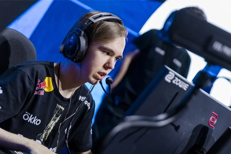 HLTV 2025年度最佳选手TOP2：donk