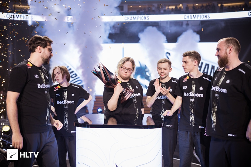 HLTV 2025年度最佳选手TOP2：donk