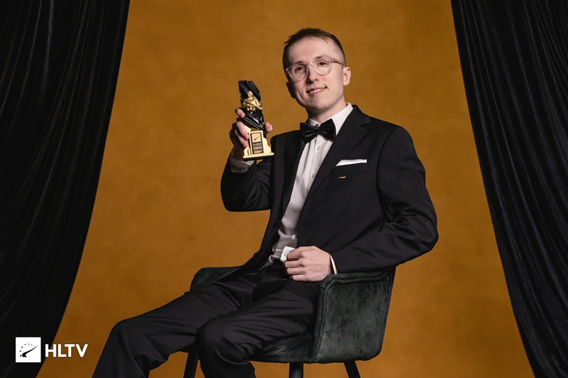 HLTV 2025年度最佳选手TOP3：ropz