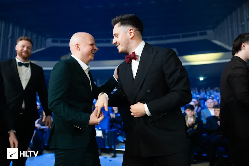 apEX专访:直言Vitality已超越Astralis巅峰年,力挺XTQZZZ年度最佳教练当之无愧 apEX专访:直言Vitality已超越Astralis巅峰年,力挺XTQZZZ年度最佳教练当之无愧