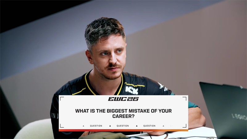 EWC趣味采访：NiKo vs apEX 测谎仪“对决”