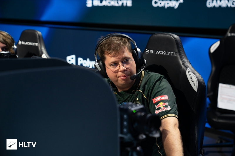 Falcons新晋选手karrigan：刚加盟不久就遇上休赛期，对磨合而言并不理想