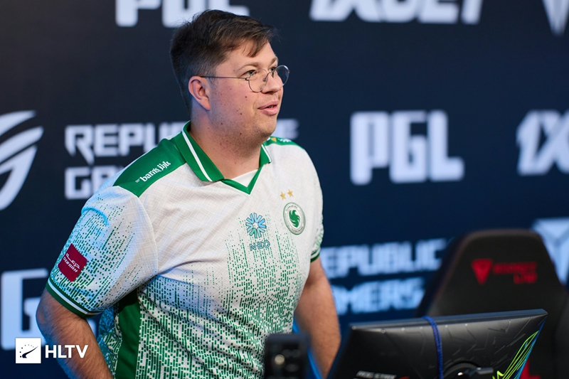 Falcons新晋选手karrigan：刚加盟不久就遇上休赛期，对磨合而言并不理想