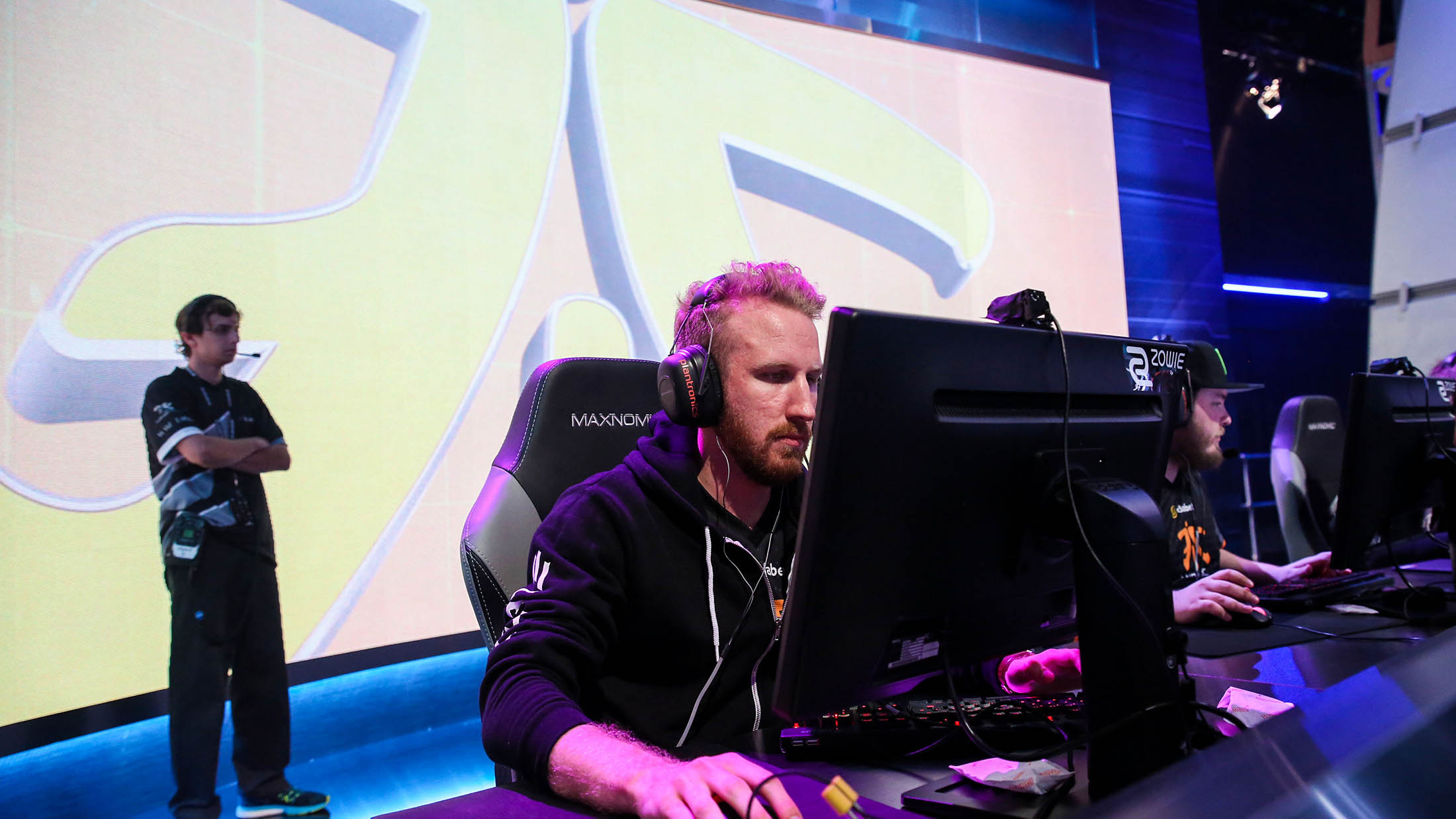 5e时报: 5e携手赛睿举办草根赛事