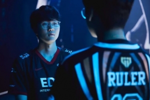 Reddit热议谁是近五年世界第一ADC：论Viper JKL Elk Guma Ruler